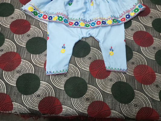 Handmade Children Clothes | Ghar ky Bany huy Bachon ky Kapry